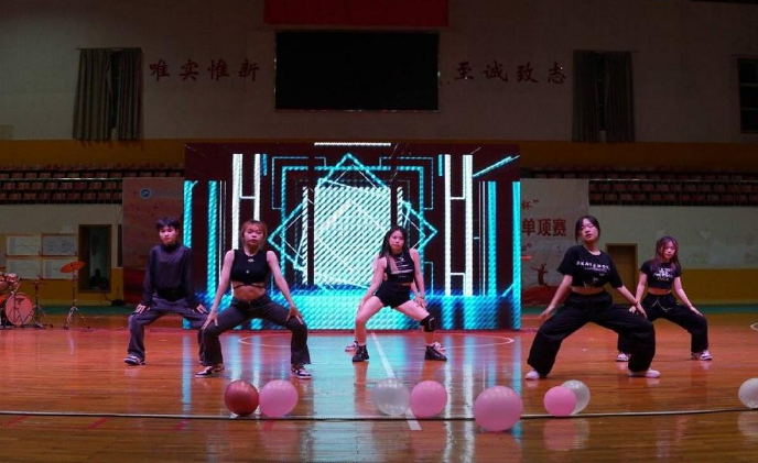 7f9d3889e4e04684a19317728ffbf8e6.png image.png