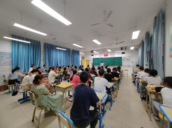 1b6f6411b46a42baacddea973d18a243.png image.png