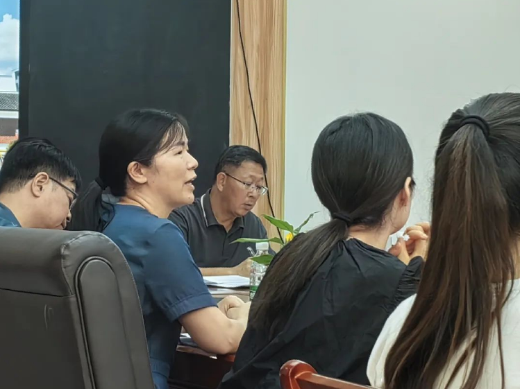 a76bf88d8bfa4ea59352fb0dad1e85bc.png image.png