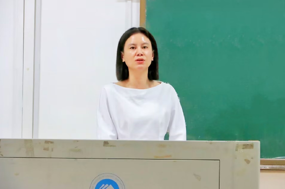 8c0cd73324204f15a6dad87b93badeda.png image.png