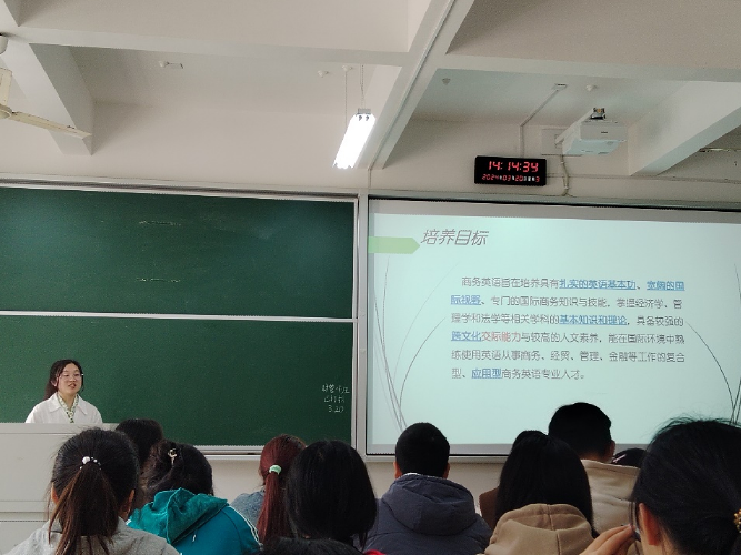 b89a4b538d434526946163c477f6765b.png image.png