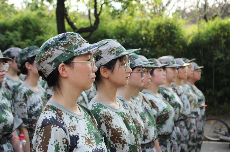 f0ed929f81b649d3a4354fa6e1b1ca33.png image.png