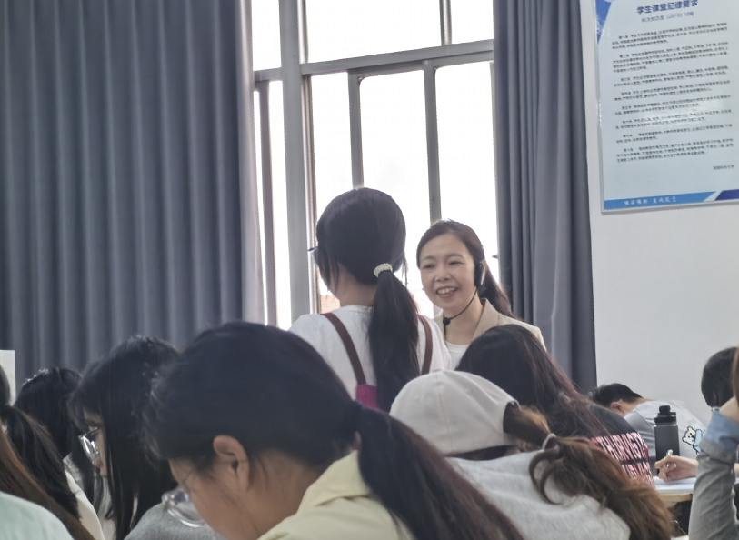 4b35f5840f124cd381775af3d5df2192.png image.png