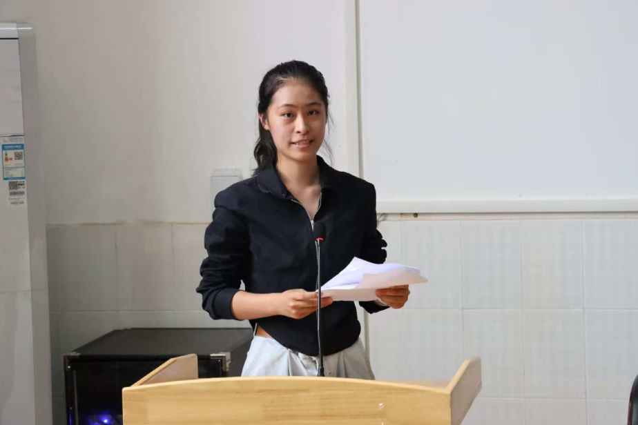 2c7286126d394b50b6c1e6822078e997.png image.png