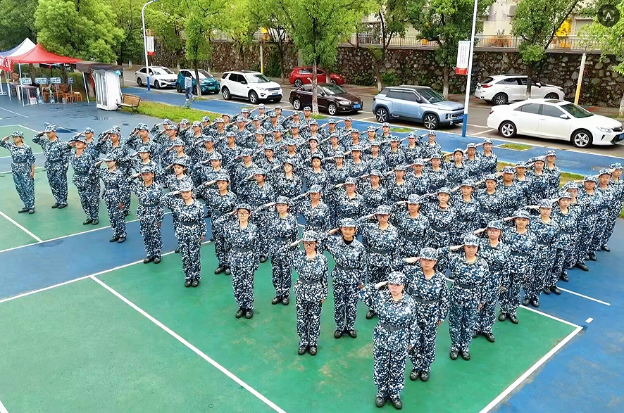 0ab370ffc47c480f8b64d441f69dddbd.png image.png