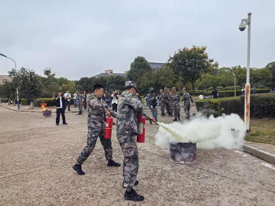 a2ba88eb71b24732bf3a1c22d73b302b.png image.png